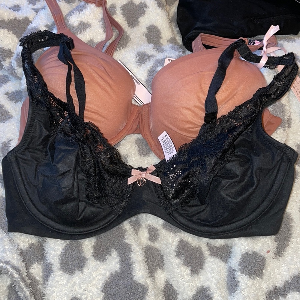 NWT Victoria’s Secret bras